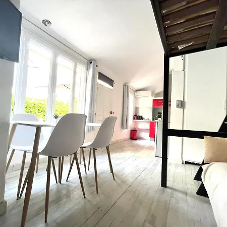 Maisonnette Bas Suquet, Proche Et Palais Apartamento *