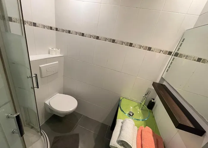 Maisonnette Bas Suquet, Proche Et Palais Cannes