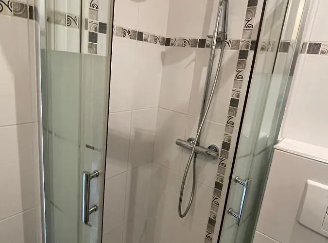 Maisonnette Bas Suquet, Proche Et Palais * カンヌ