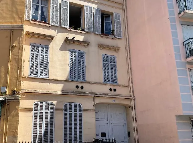Lägenhet Maisonnette Bas Suquet, Proche Et Palais *